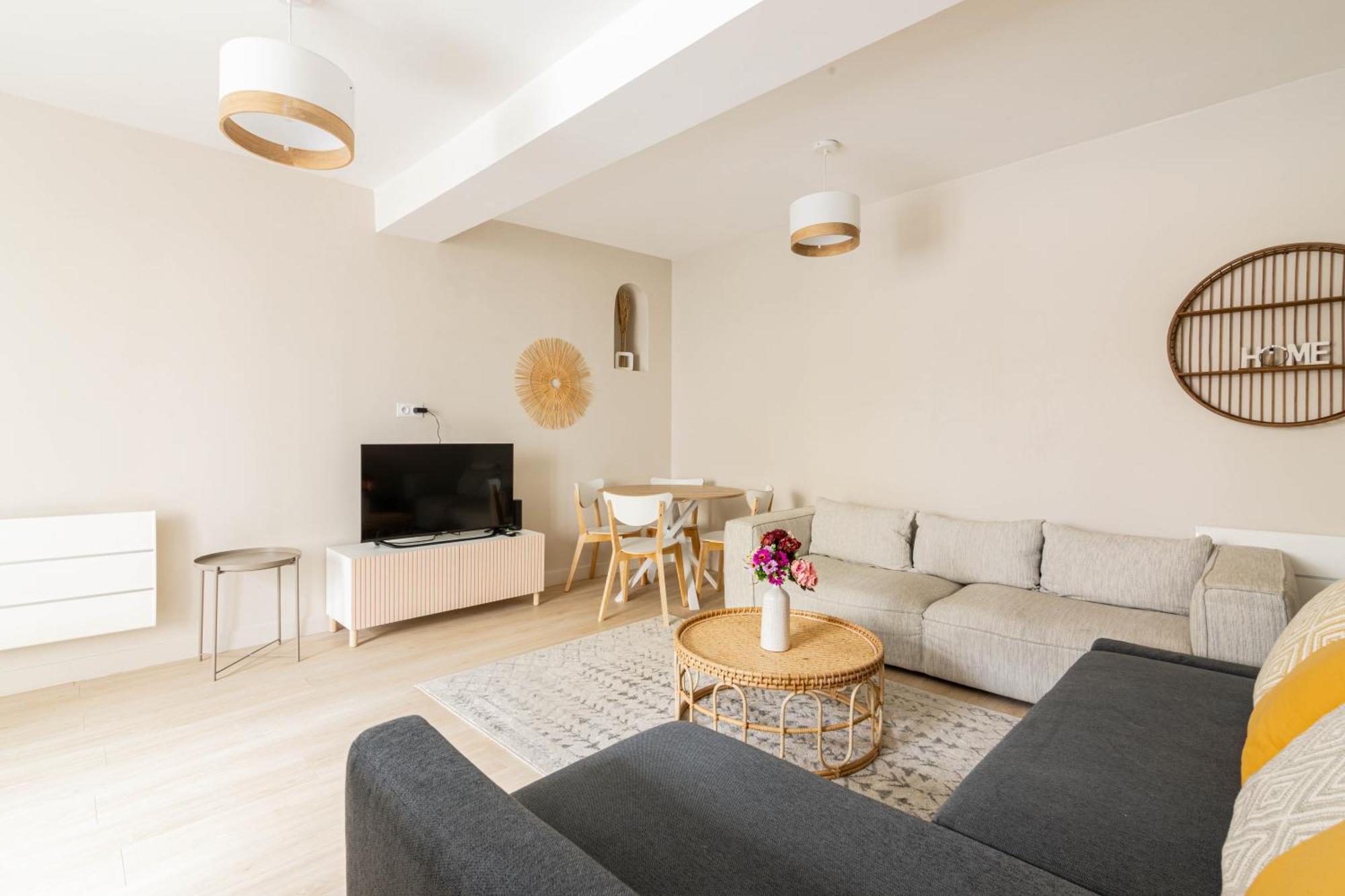 Luxurious 1 Bedroom Quartier De La Bastille Free Netflix Paris Ngoại thất bức ảnh